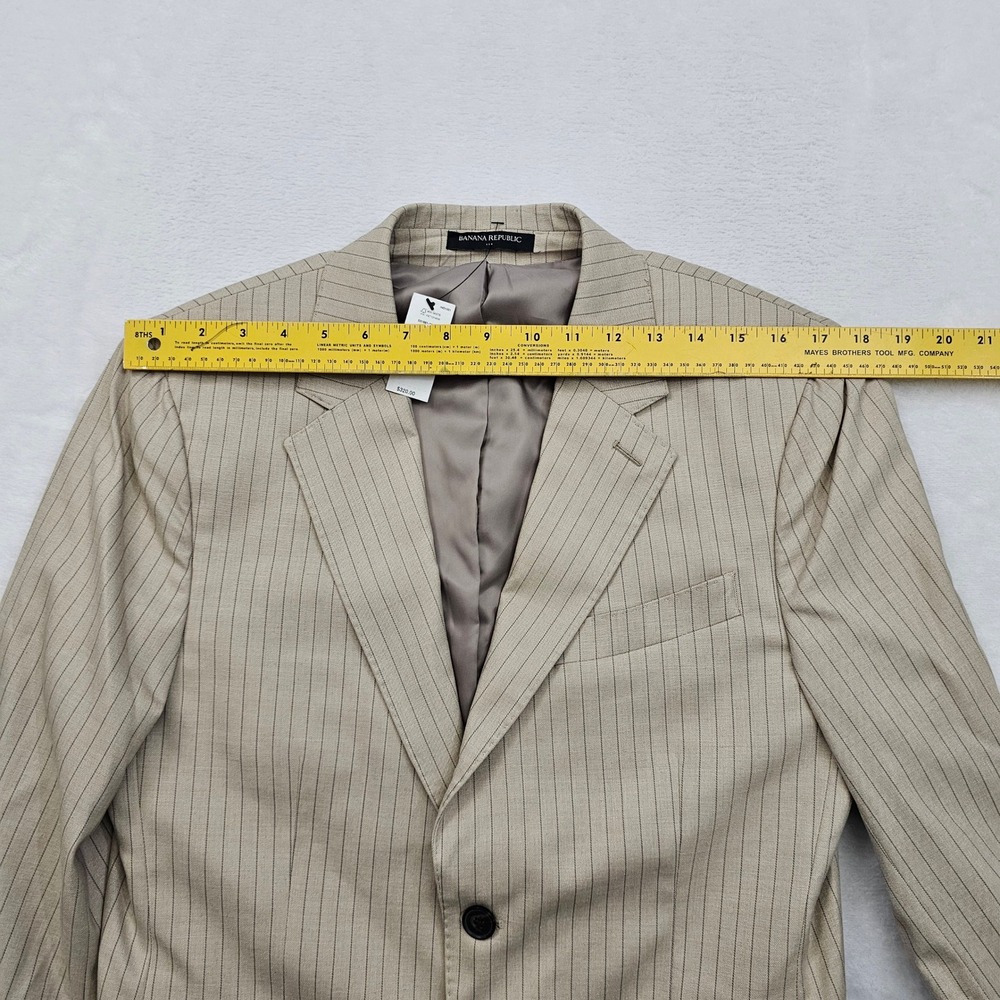Banana Republic Suit Mens 38S 34x28 Beige Pinstripe Tailored Fit 2pc Wedding NEW - Picture 13 of 16